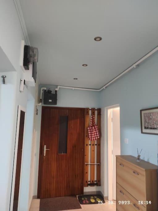 Nina Apartamento Zagreb Exterior foto
